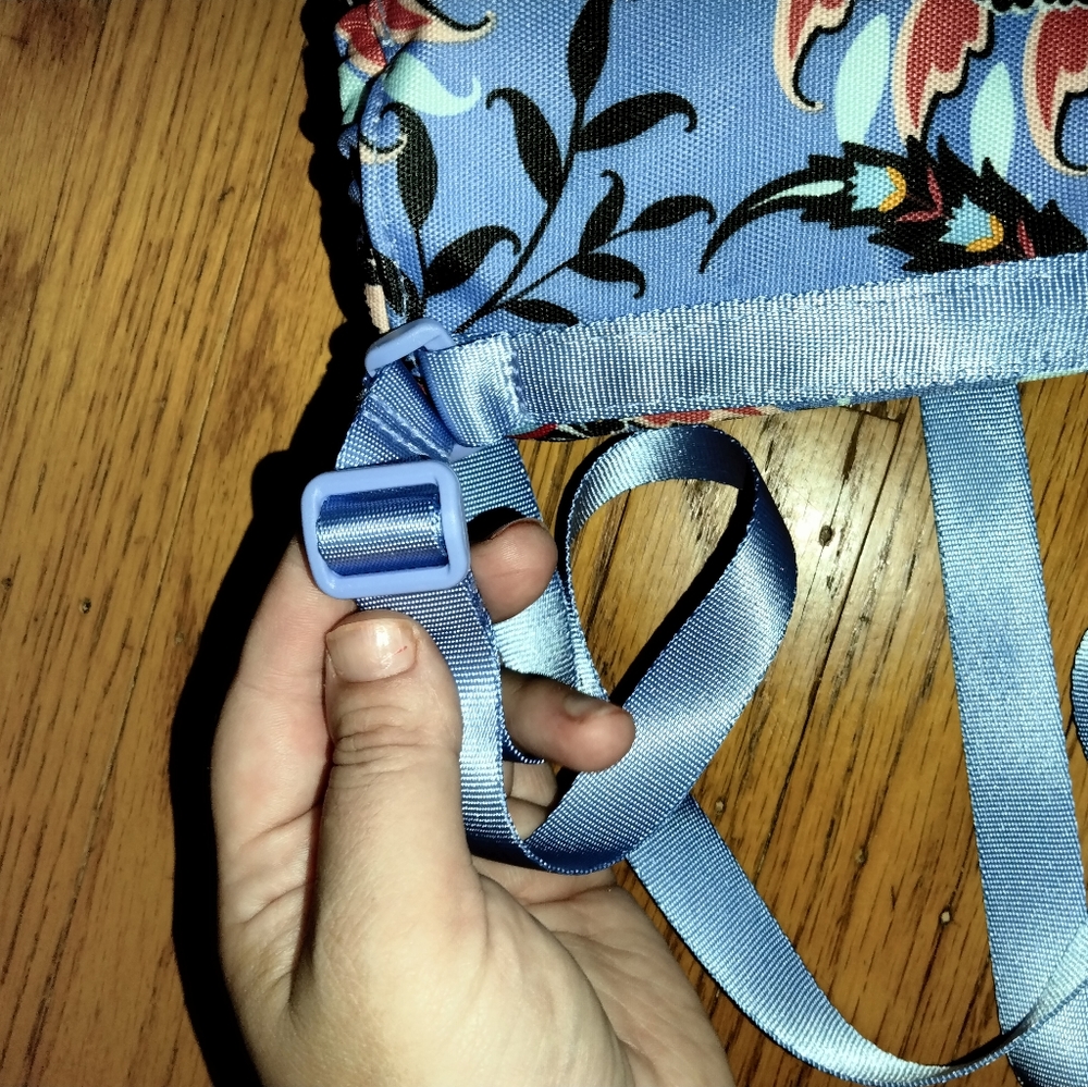 Vera Bradley Water bottle bag crossbody strap Nwot - Picture 3 of 5